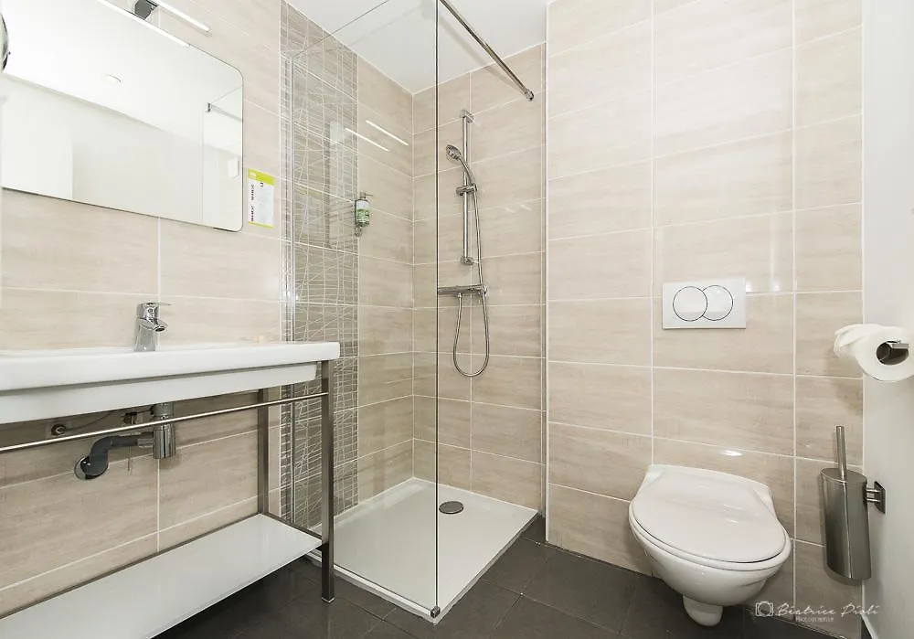 Hotel George Sand La Seyne-sur-Mer 3*,
