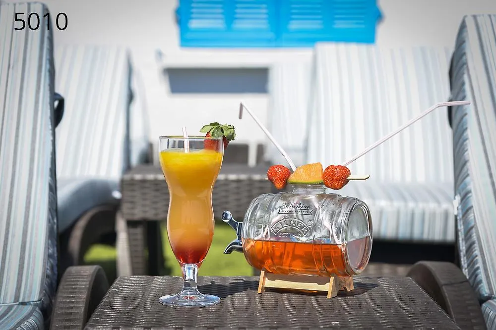 Hotel George Sand La Seyne-sur-Mer 3*,  Francja
